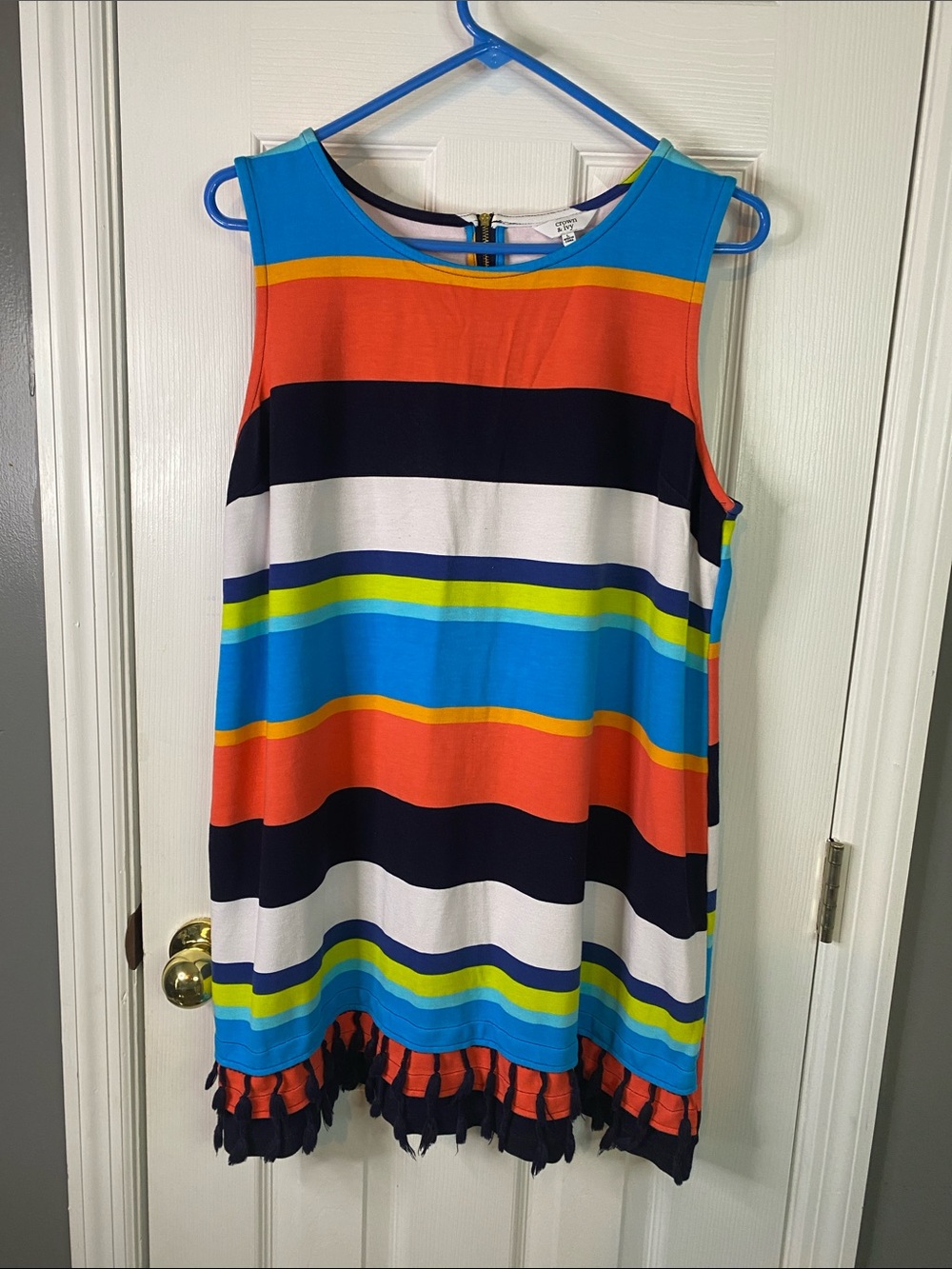 Crown&Ivy Multi-Color Striped Summer Dress Size Large.